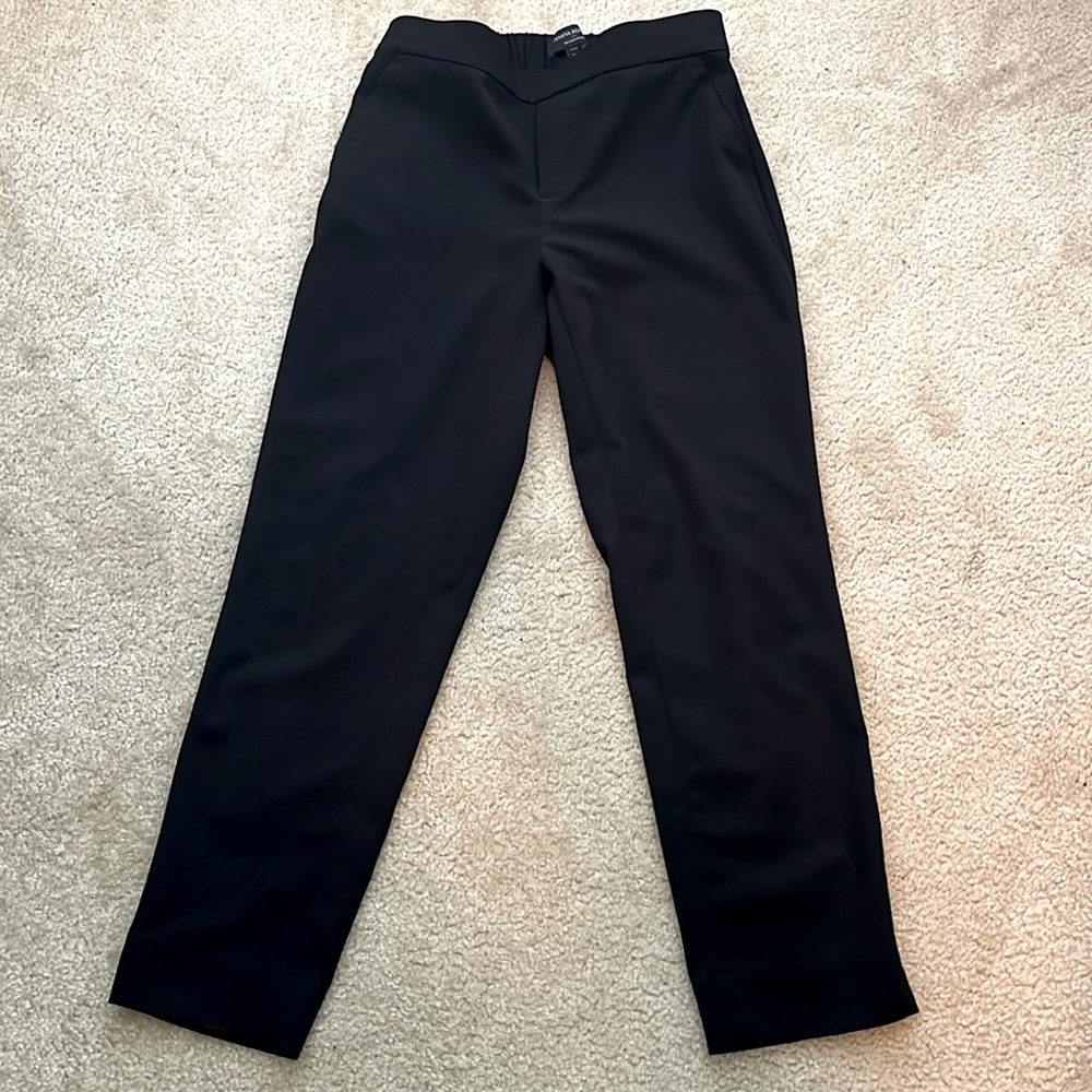 BANANA REPUBLIC FACTORY Women's HAYDEN Black Tapered Pants Size 2P